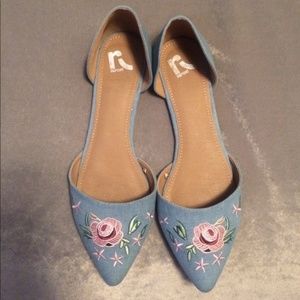 Floral Embroidered Flats
